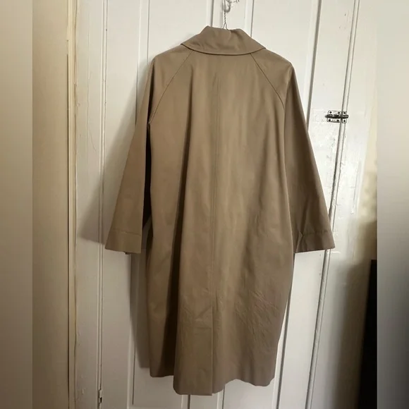 Sézane Clyde Trench in Light Beige - Picture 6 of 6